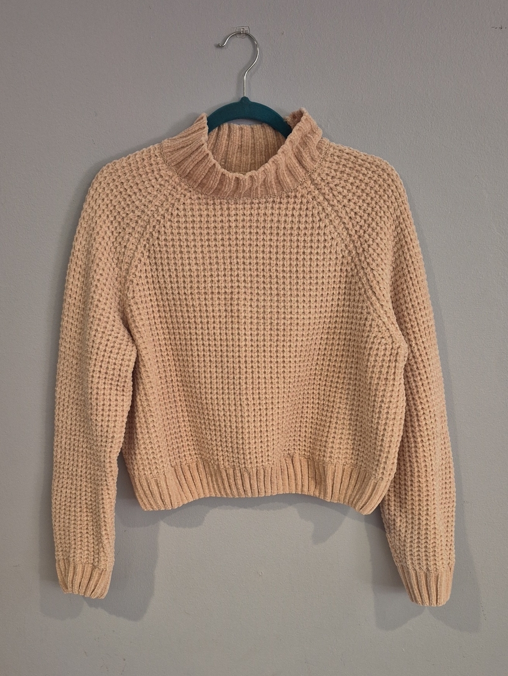 H&M Cream Waffle Mock Neck Sweater